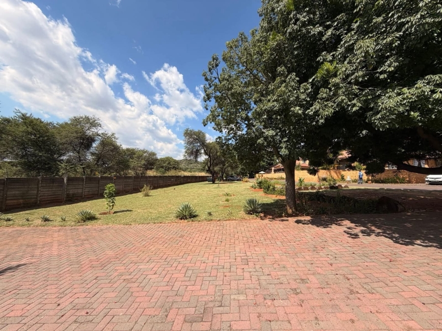 3 Bedroom Property for Sale in Safari Gardens North West